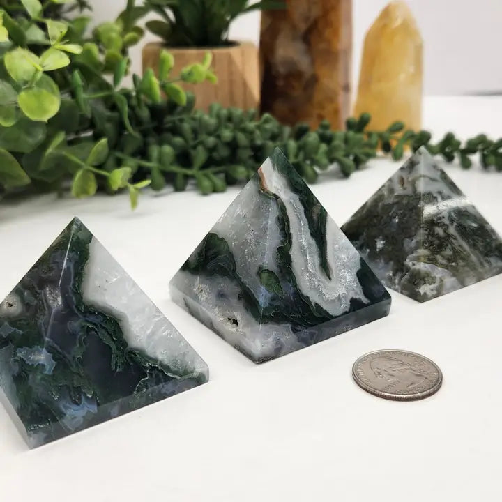 Moss Agate Polished Semi-Precious Gemstone Pyramid -5cm