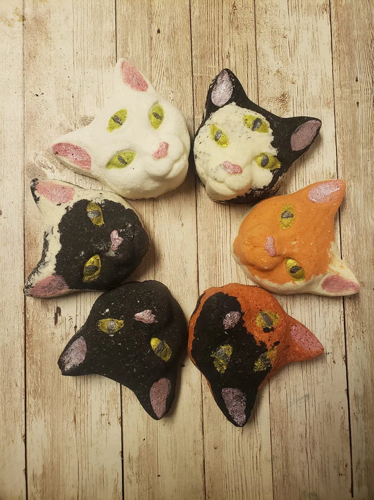 Cat Bath Bomb- Single