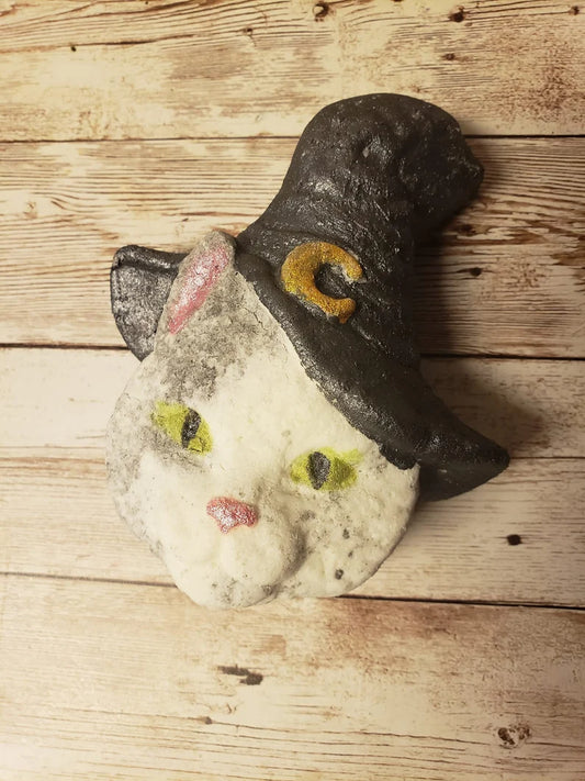 Cat Witch Bath Bomb