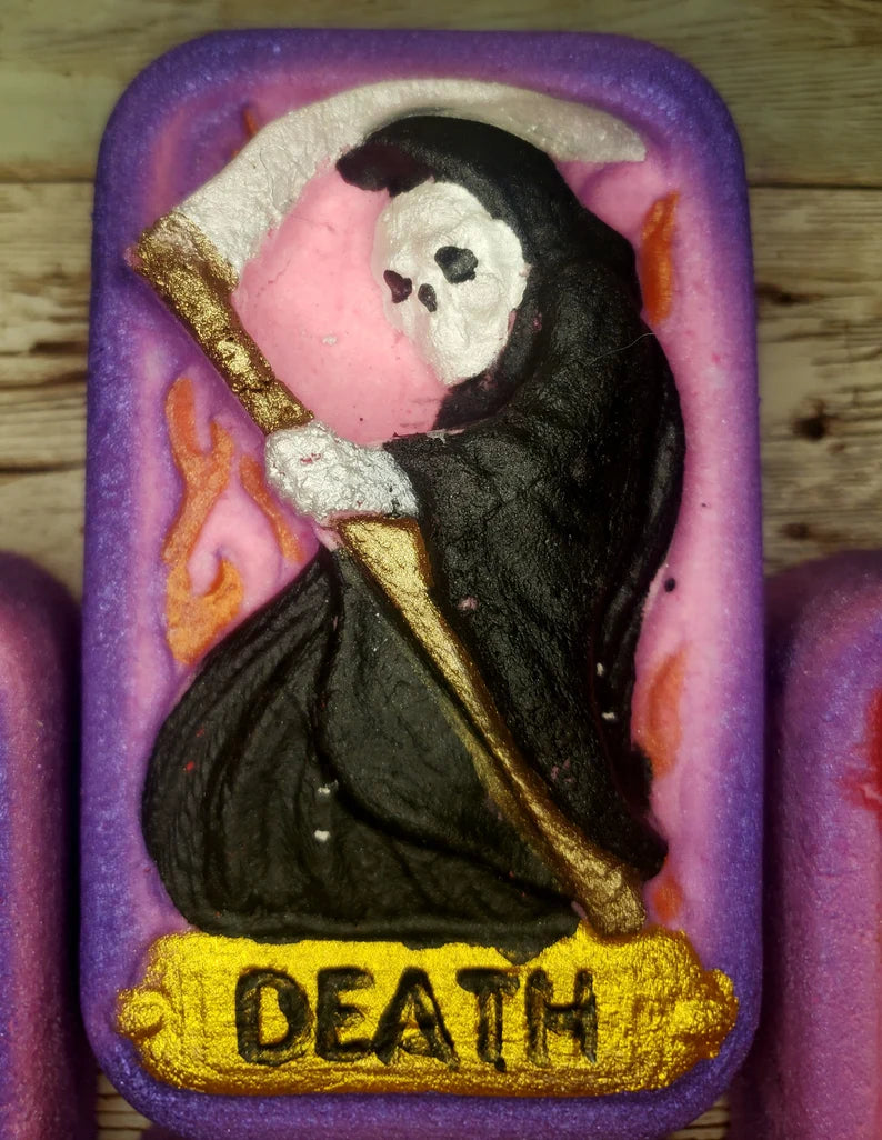 Tarot Card Bath Bomb Single