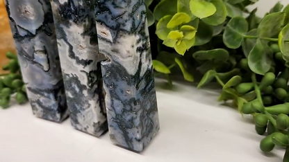 Moss Agate 4-Sided Tower (Approx. 3.5-3.75 inches/8.9-9.5cm)